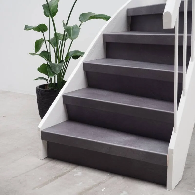 Traprenovatieset betonlook donker