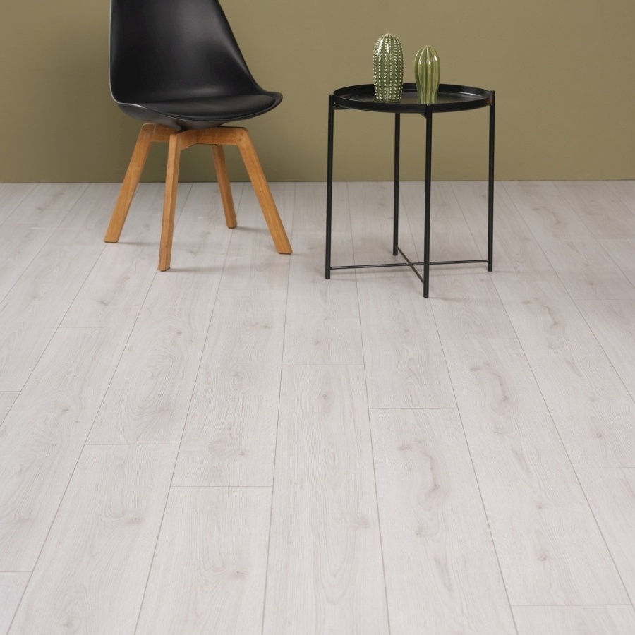 lichtgrijs laminaat kunststof