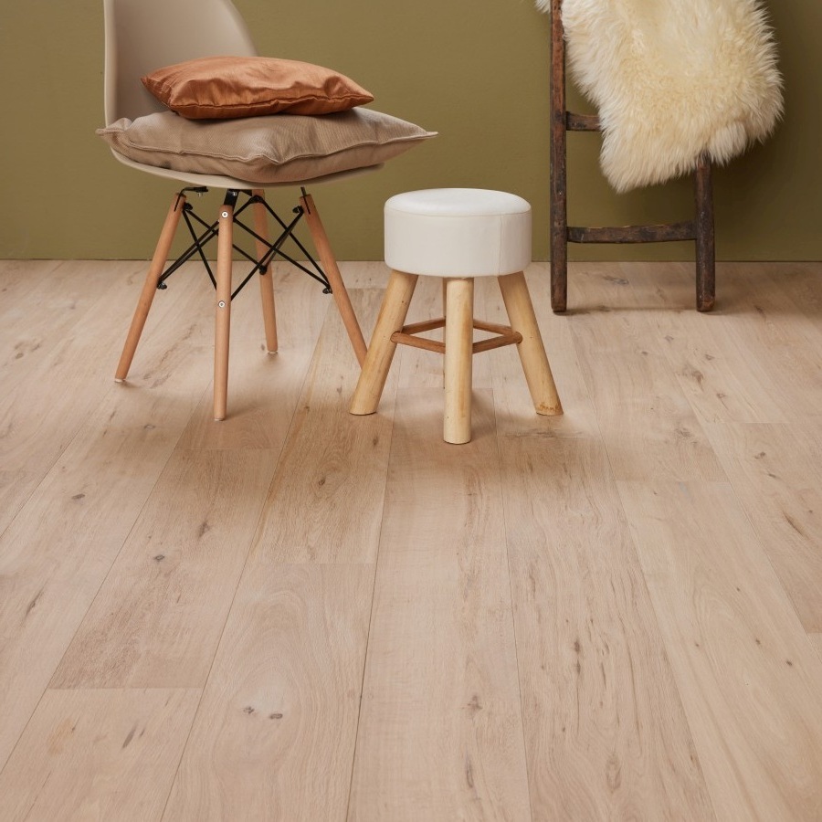 sfeerfoto-houten-vloeren-c38-onbehandeld-1 sfeerfoto-houten-vloeren-c38-onbehandeld-1